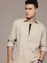 Men Slim Fit Solid Spread Collar Casual Shirt