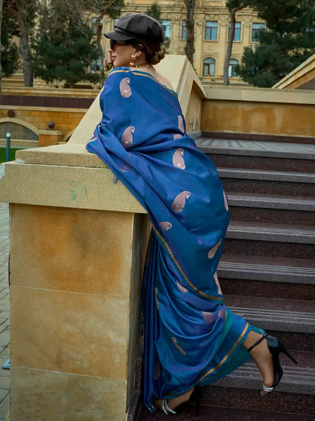 Woven Banarasi Satin Saree  (Blue)