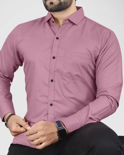 Men Slim Fit Solid Spread Collar Casual Shirt